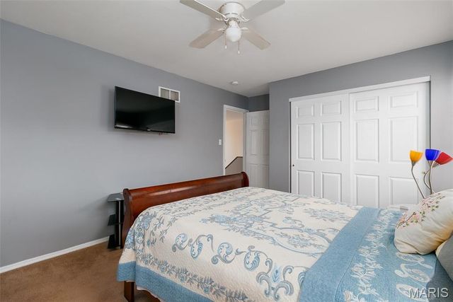 4647 Robbins Grove Drive, Florissant, MO 63034