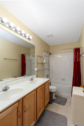 4647 Robbins Grove Drive, Florissant, MO 63034