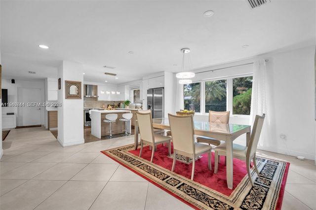 1543 Dorado Ave, Coral Gables, FL 33146