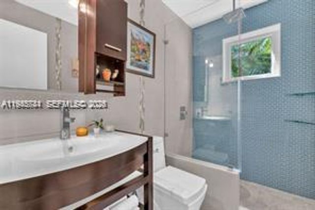 1543 Dorado Ave, Coral Gables, FL 33146