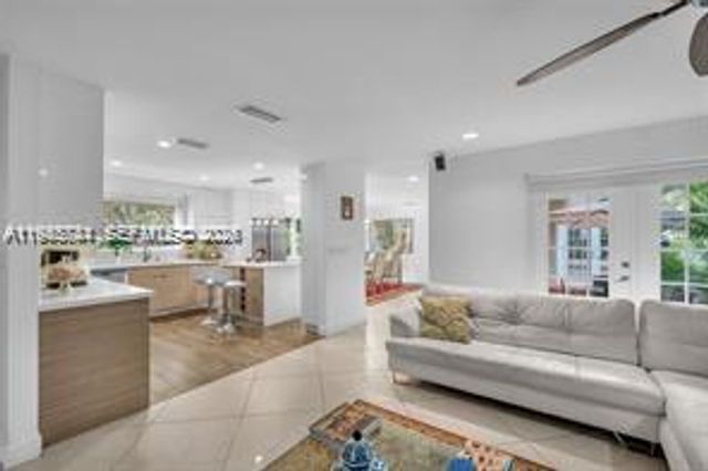 1543 Dorado Ave, Coral Gables, FL 33146