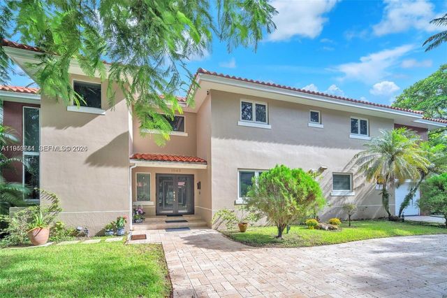 1543 Dorado Ave, Coral Gables, FL 33146