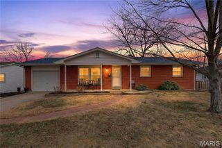 104 Ashland Place, St Charles, MO 63301