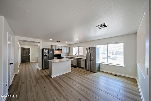 3107 W POLLACK Street, Phoenix, AZ 85041