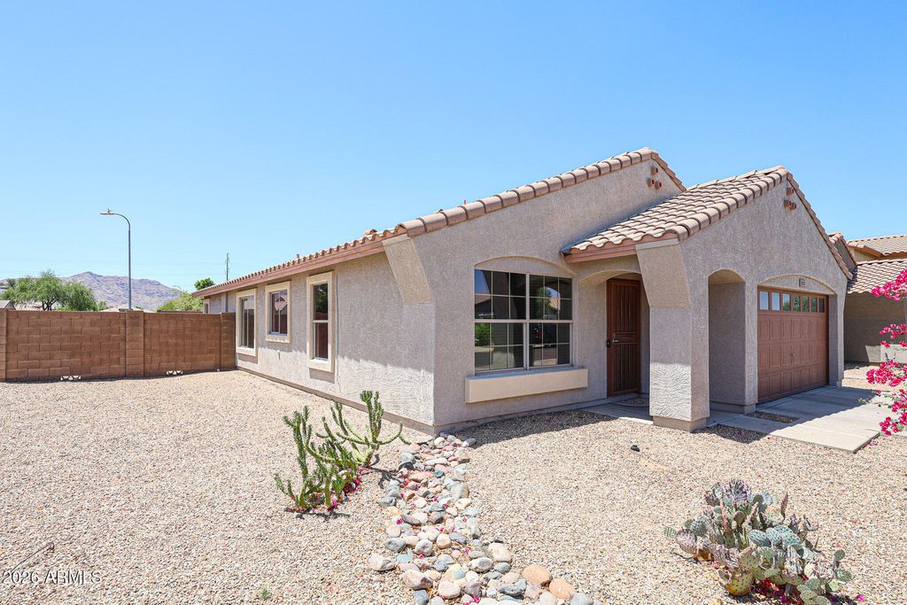 3107 W POLLACK Street, Phoenix, AZ 85041
