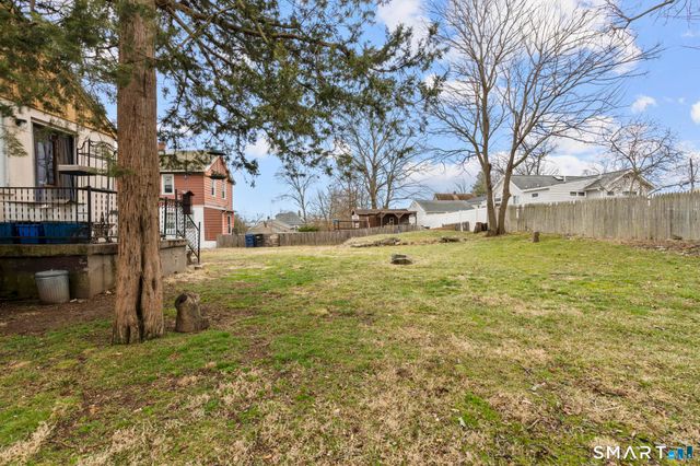42 Wade Street, West Haven, CT 06516