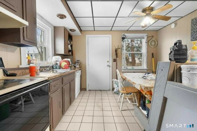 42 Wade Street, West Haven, CT 06516