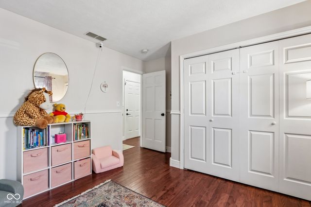 11431 Geist Valley Drive, Indianapolis, IN 46236