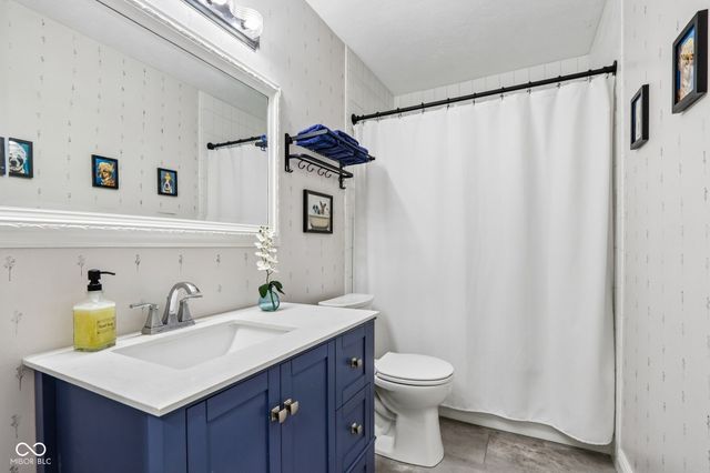 11431 Geist Valley Drive, Indianapolis, IN 46236