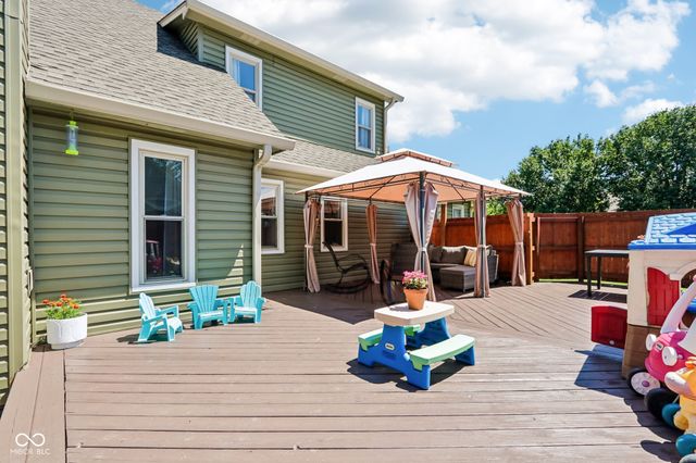 11431 Geist Valley Drive, Indianapolis, IN 46236