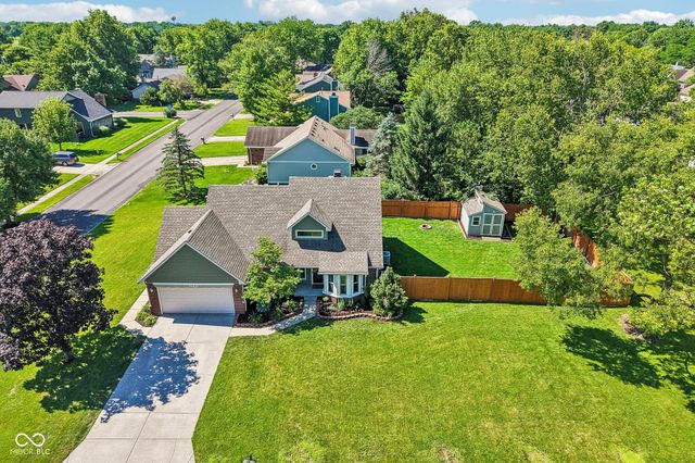 11431 Geist Valley Drive, Indianapolis, IN 46236