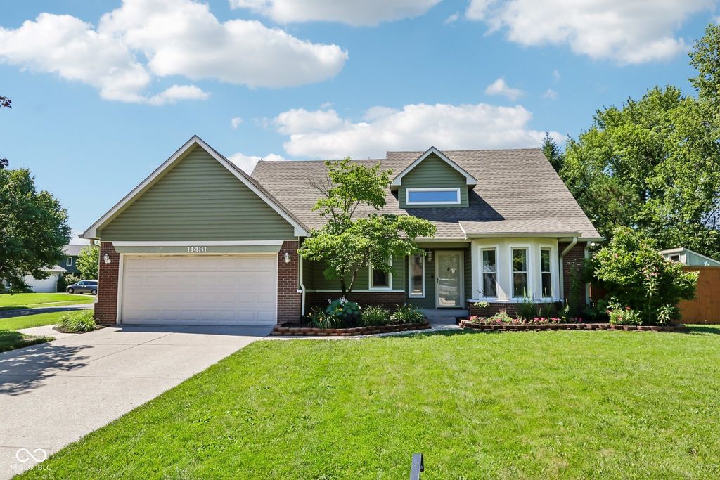 11431 Geist Valley Drive, Indianapolis, IN 46236