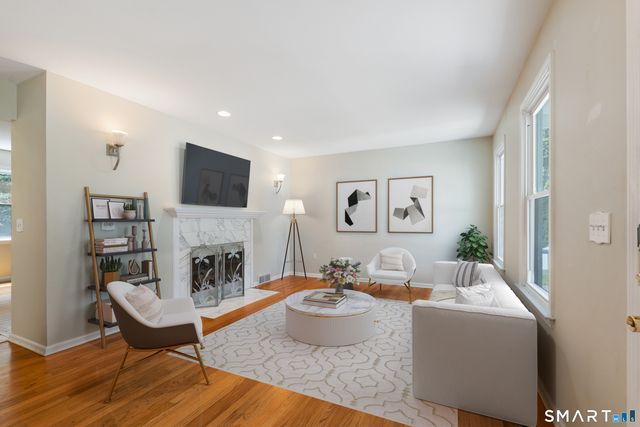 86 Beth Ann Circle, Meriden, CT 06450