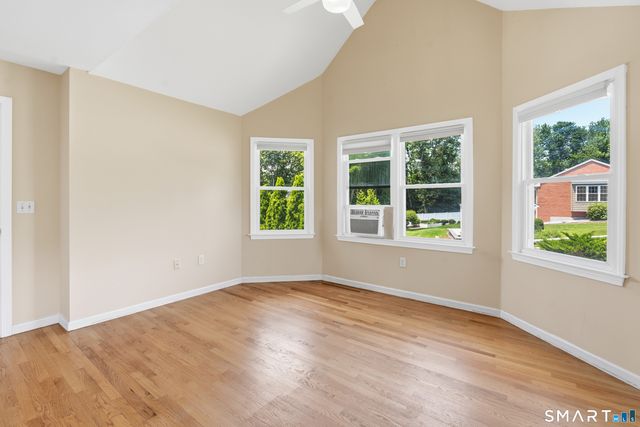 86 Beth Ann Circle, Meriden, CT 06450