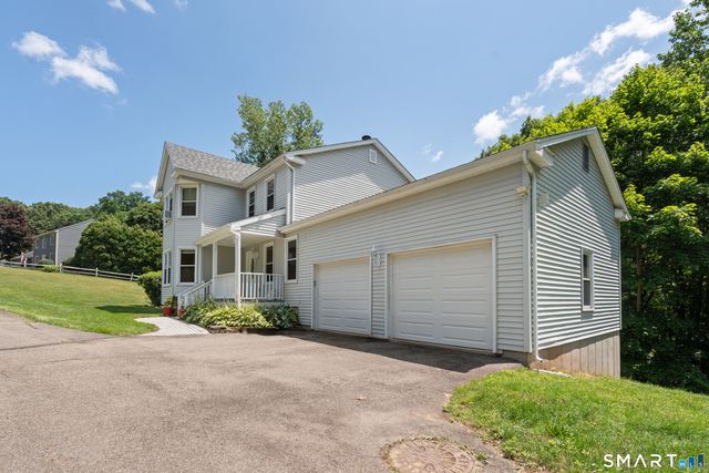 86 Beth Ann Circle, Meriden, CT 06450