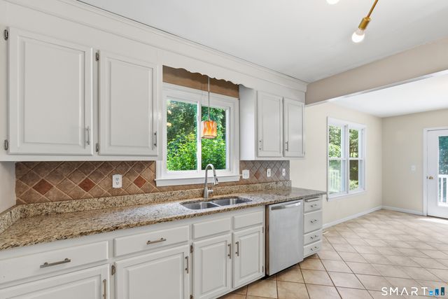 86 Beth Ann Circle, Meriden, CT 06450