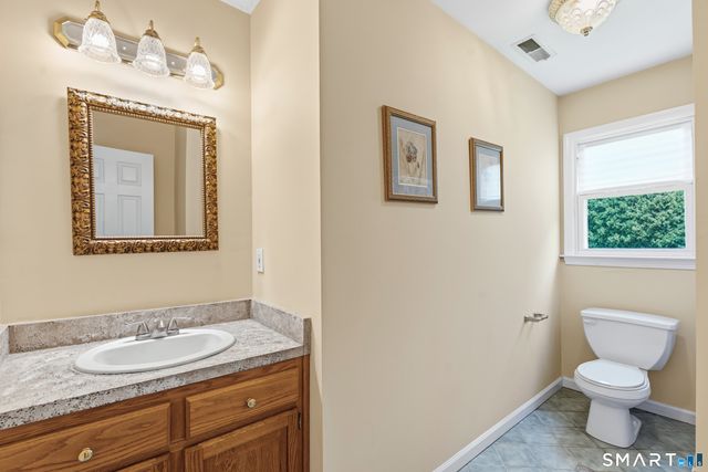 86 Beth Ann Circle, Meriden, CT 06450