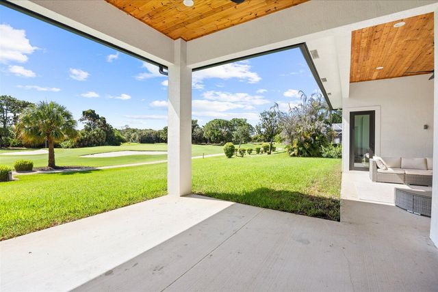 896 SW Squire Johns Lane, Palm City, FL 34990