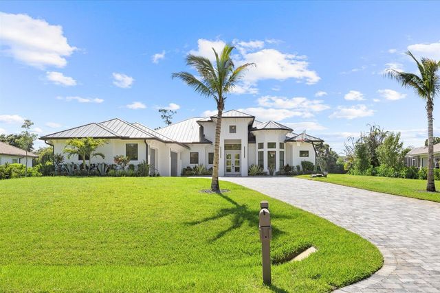 896 SW Squire Johns Lane, Palm City, FL 34990