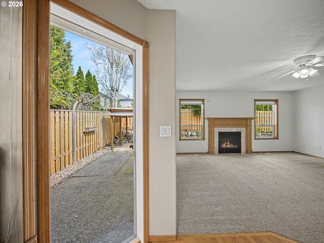 1290 Se LARCH Way, Gresham, OR 97080