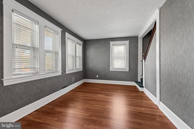 3045 PINEWOOD AVE, Baltimore, MD 21214