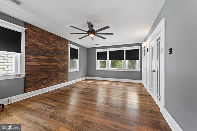 3045 PINEWOOD AVE, Baltimore, MD 21214