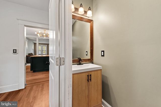 3045 PINEWOOD AVE, Baltimore, MD 21214