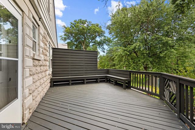 3045 PINEWOOD AVE, Baltimore, MD 21214