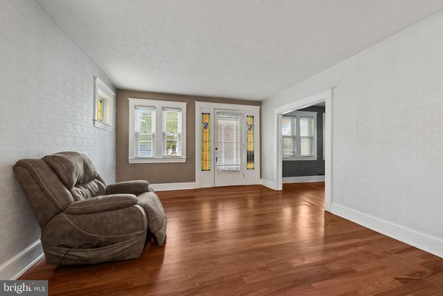 3045 PINEWOOD AVE, Baltimore, MD 21214