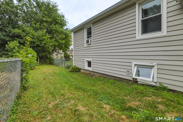 91 Berkeley Road, Middletown, CT 06457