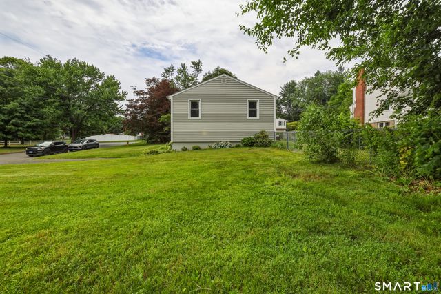 91 Berkeley Road, Middletown, CT 06457