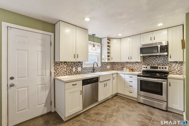 91 Berkeley Road, Middletown, CT 06457