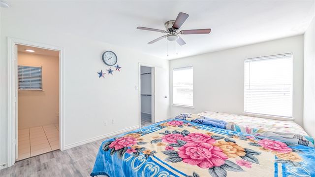 6702 Valley Branch Drive, Arlington, TX 76001