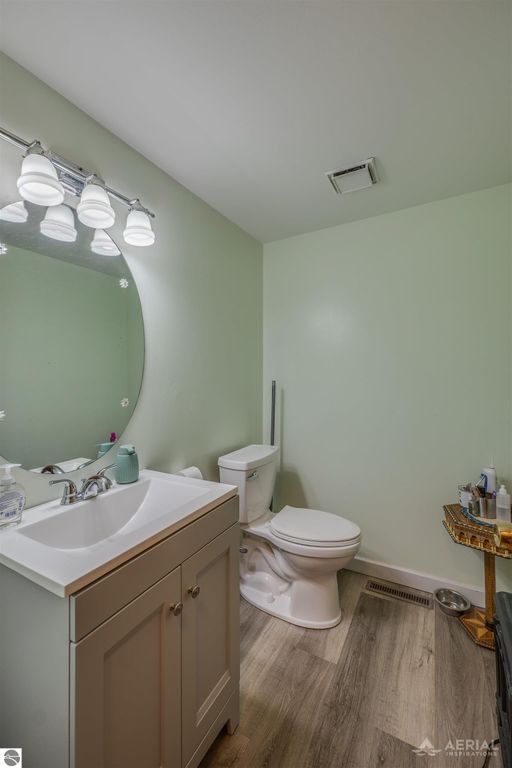 Image 16 of property listing at 965 Grove Street, Tawas City, MI 48763