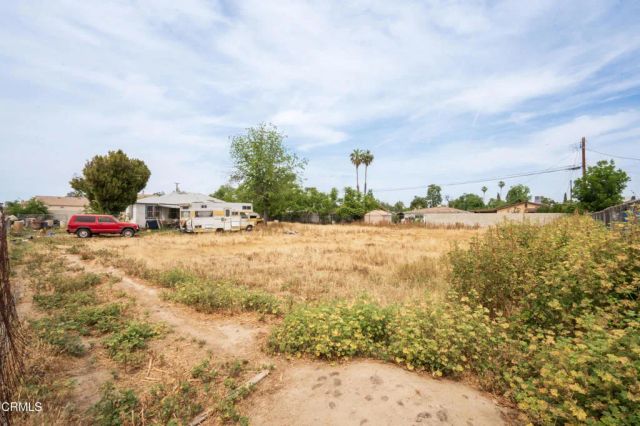628 E 3rd Street, Bakersfield, CA 93307