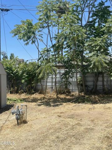 628 E 3rd Street, Bakersfield, CA 93307