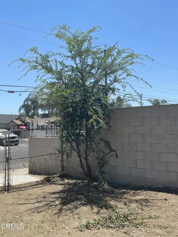 628 E 3rd Street, Bakersfield, CA 93307