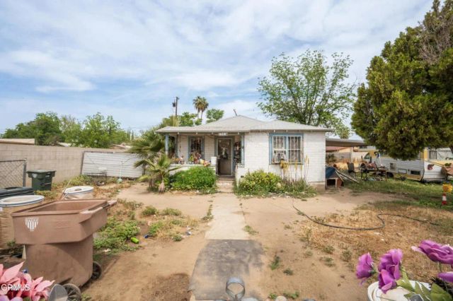 628 E 3rd Street, Bakersfield, CA 93307