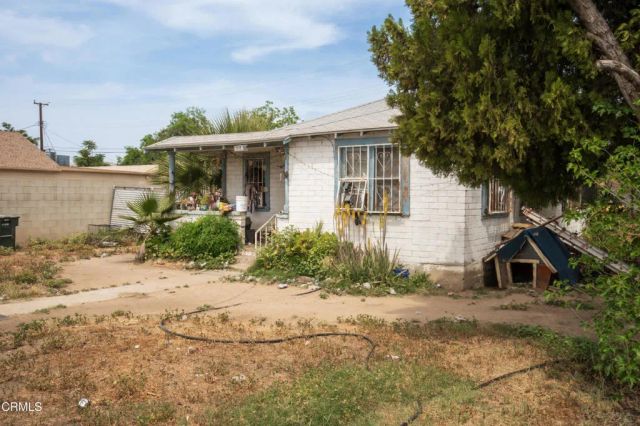628 E 3rd Street, Bakersfield, CA 93307