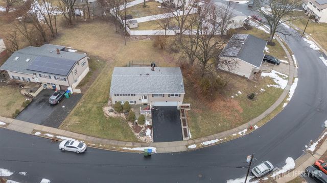 21 Wilk Road, Edison, NJ 08837