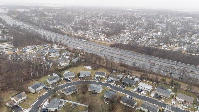 21 Wilk Road, Edison, NJ 08837