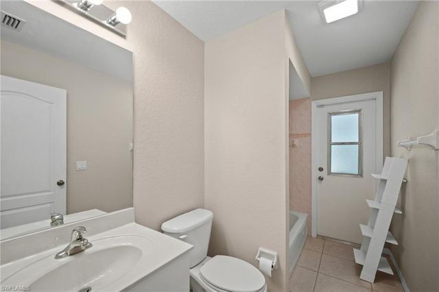 2530 SW 38th ST, Cape Coral, FL 33914
