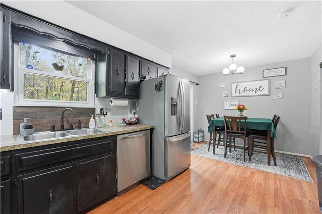 1307 Michele Drive, Excelsior Springs, MO 64024