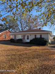 108 S Spence Avenue, Goldsboro, NC 27534