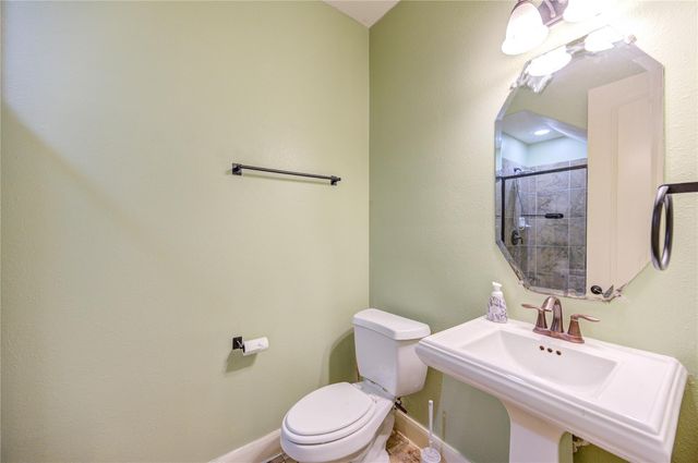 9230 Hernshead Lane, Missouri City, TX 77459