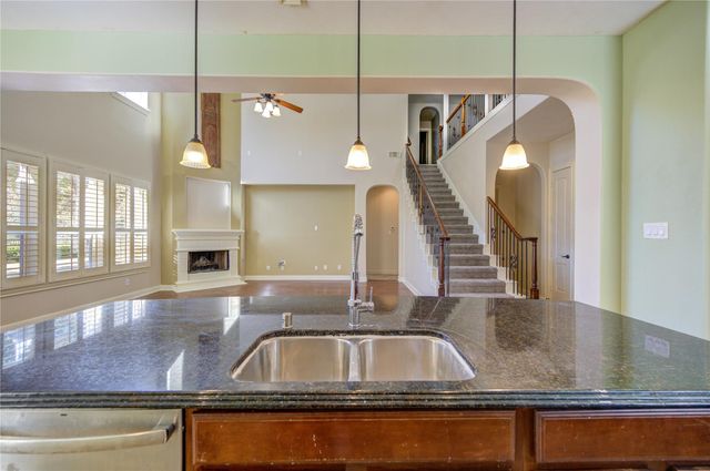 9230 Hernshead Lane, Missouri City, TX 77459