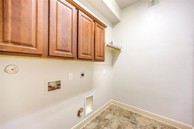 9230 Hernshead Lane, Missouri City, TX 77459