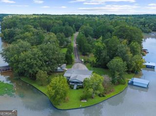 100 Southlake Drive, Eatonton, GA 31024