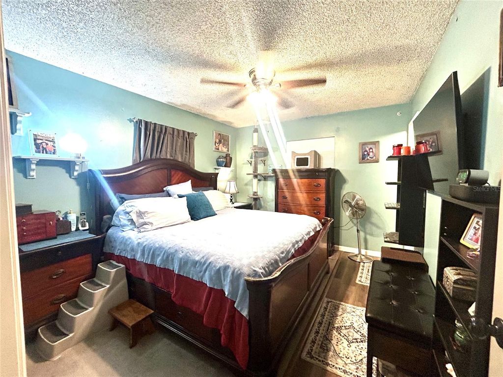 Image 14 of property listing at 2210 MURDOCK BOULEVARD, Orlando, FL 32817