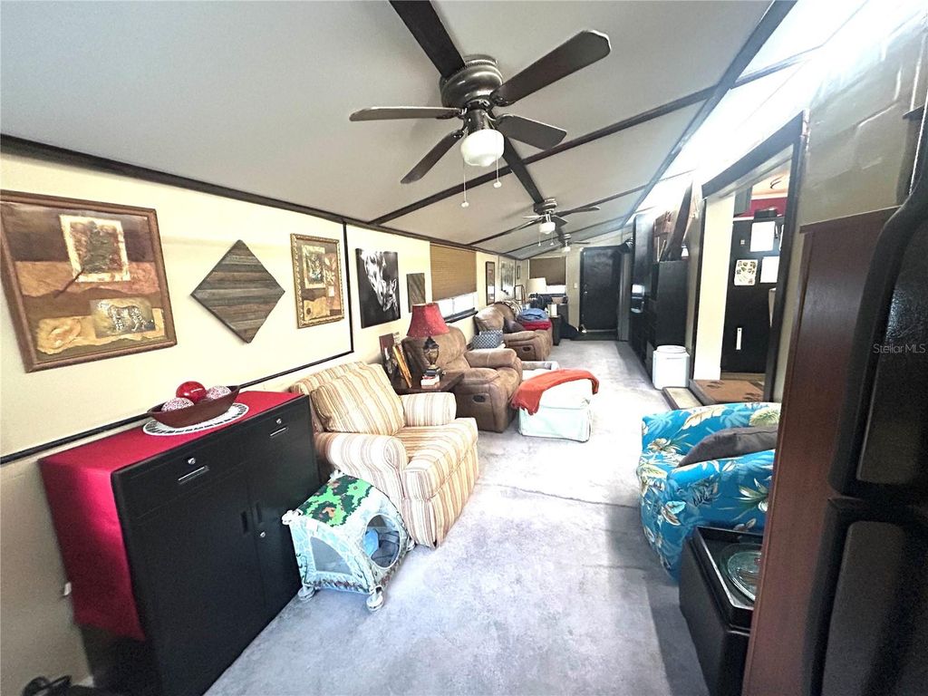 Image 10 of property listing at 2210 MURDOCK BOULEVARD, Orlando, FL 32817